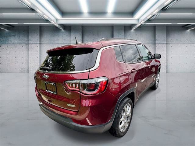 Used 2022 Jeep Compass Latitude AWD/4WD image 5