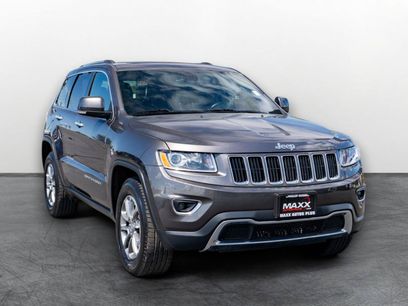 Used 2014 Jeep Grand Cherokee Limited w/ Trailer Tow Group IV