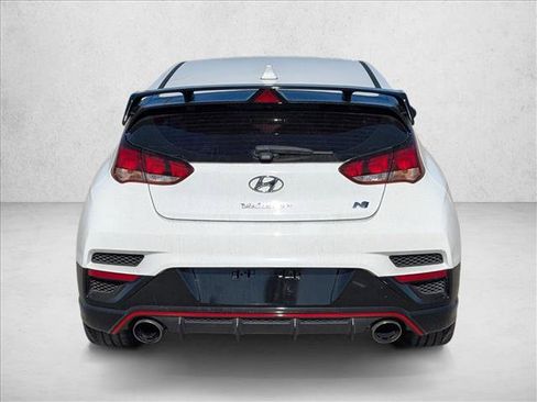 Used 2022 Hyundai Veloster N image 6