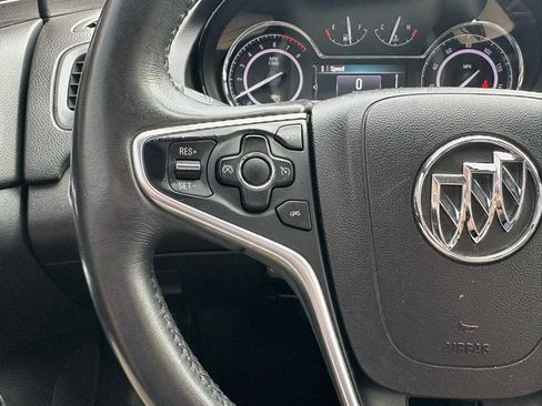 Used 2016 Buick Regal FWD image 14