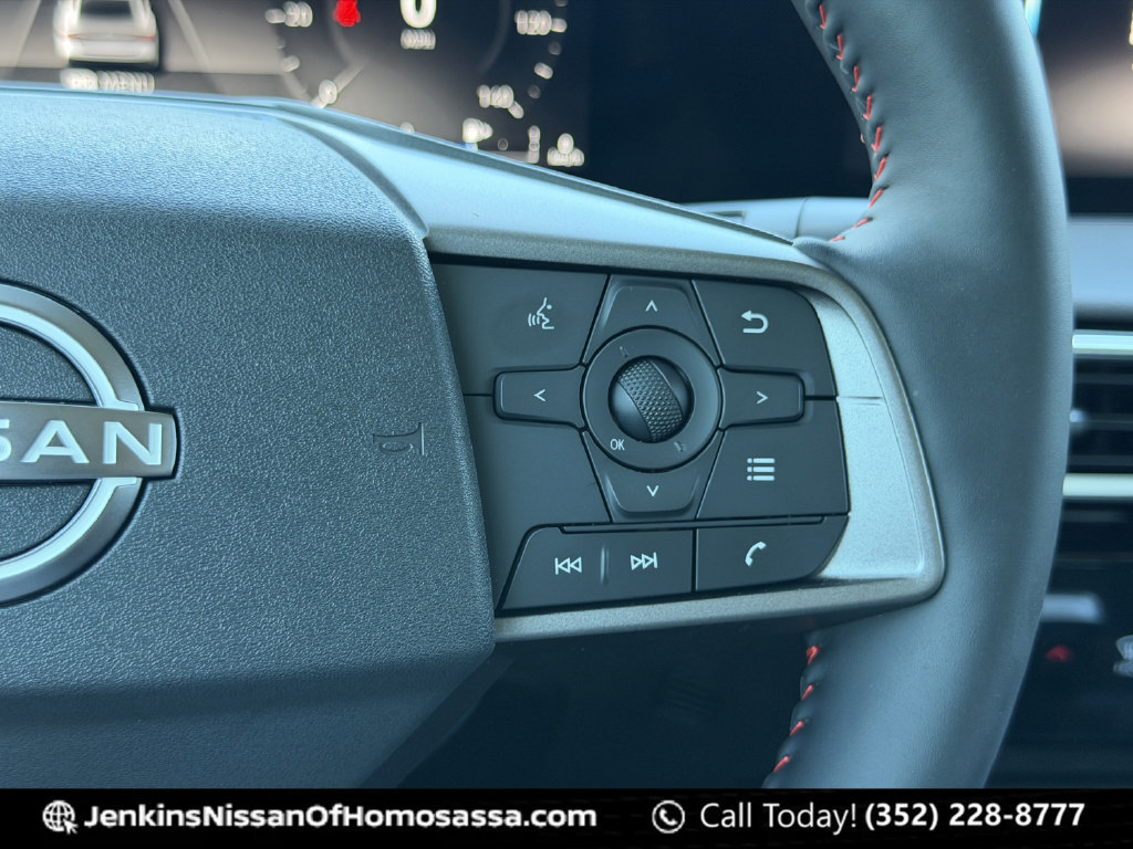 Used 2026 Nissan Sentra SR w/ SR Premium Package FWD image 46