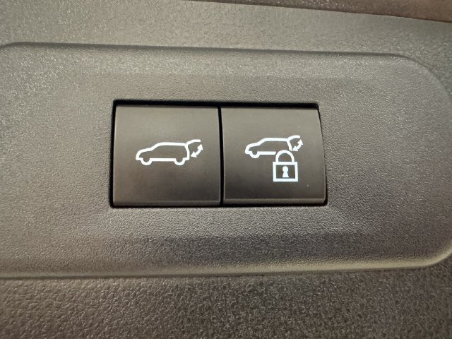 Used 2024 Lexus NX 250 FWD image 23