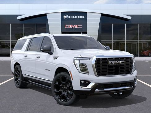 New 2026 GMC Yukon XL Denali w/ Denali Reserve Package AWD/4WD image 7