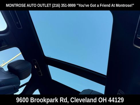 New 2025 Land Rover Range Rover Sport Dynamic SE image 35