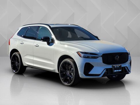 New 2026 Volvo XC60 T8 Ultra w/ Protection Package Premier AWD/4WD image 8