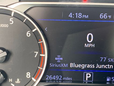 Used 2025 Nissan Altima 2.5 SV image 41