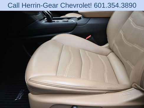Used 2020 Cadillac XT6 Premium Luxury w/ Platinum Package FWD image 13
