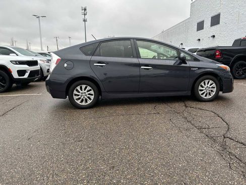 Used 2015 Toyota Prius Prime image 15