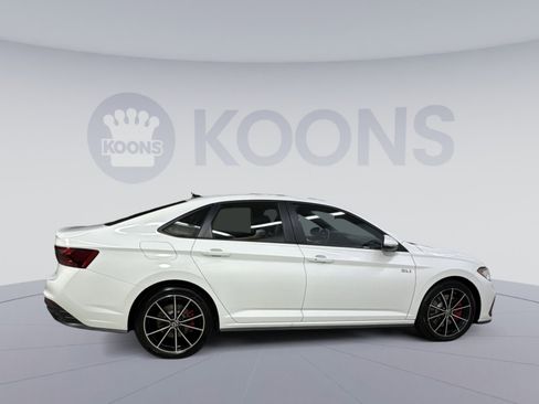 Used 2025 Volkswagen Jetta GLI Autobahn image 13