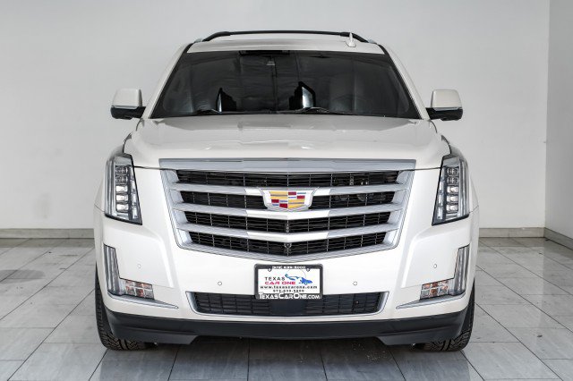 Used 2015 Cadillac Escalade Premium AWD/4WD image 3