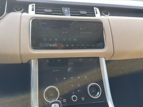 Used 2019 Land Rover Range Rover Sport SE AWD/4WD image 16