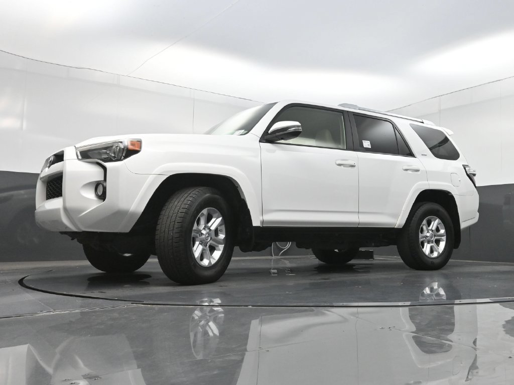 Used 2016 Toyota 4Runner SR5 Premium RWD image 26