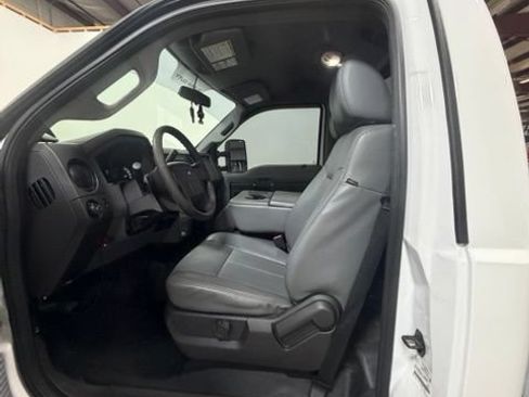 Used 2014 Ford F250 XL w/ Power Equipment Group AWD/4WD image 13