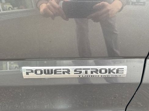 Certified 2019 Ford F150 Lariat w/ Trailer Tow Package image 15