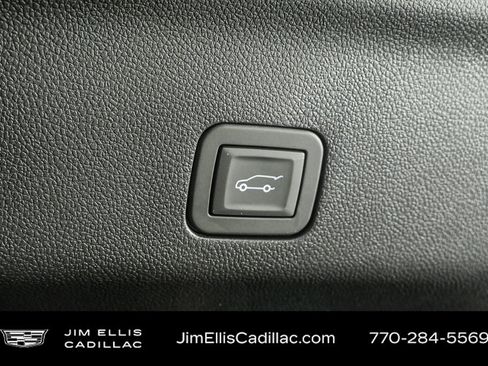 Certified 2026 Cadillac Escalade ESV Platinum Sport w/ LPO, ONYX Package image 37