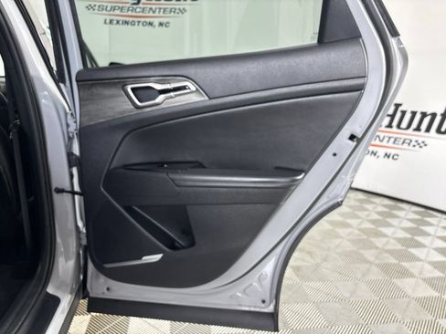 Used 2023 Kia Sportage X-Line w/ X-Line Premium Package AWD/4WD image 30