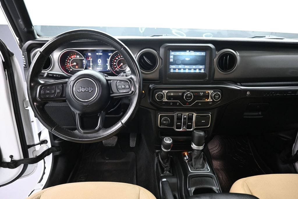Used 2022 Jeep Wrangler Unlimited Sport AWD/4WD image 11