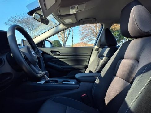 New 2025 Nissan Altima 2.5 S image 8