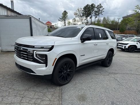 Used 2025 Chevrolet Tahoe Premier image 1