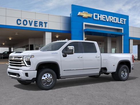New 2026 Chevrolet Silverado 3500 High Country w/ High Country Premium Package image 2