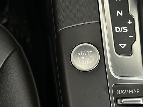 Used 2017 Audi A3 e-tron Prestige w/ Prestige Package image 22