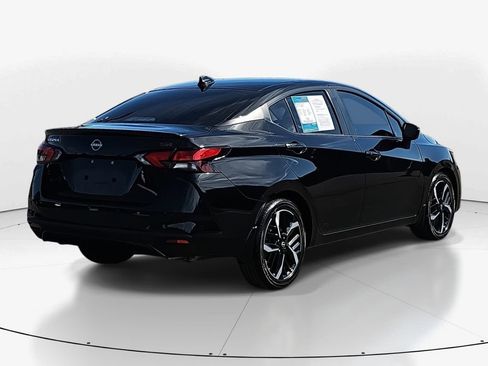 Used 2023 Nissan Versa SR w/ Trunk Package image 5