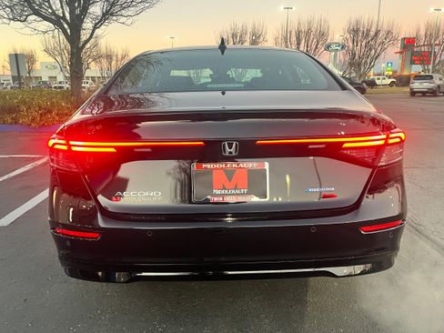New 2025 Honda Accord EX-L image 7