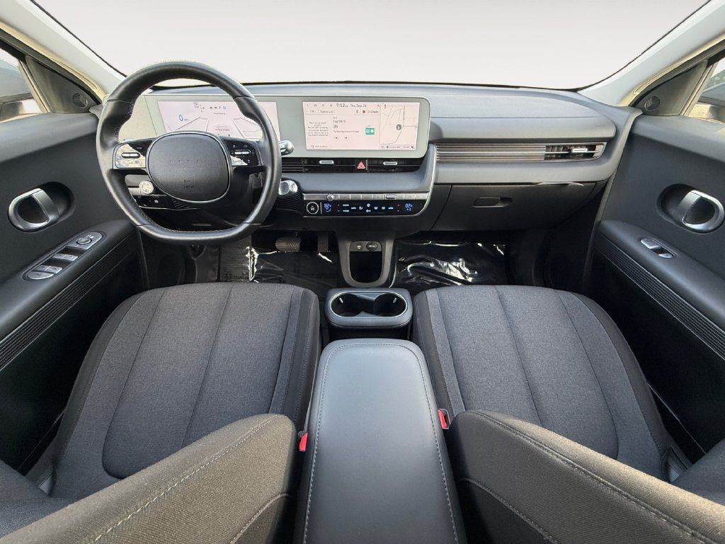 Certified 2024 Hyundai Ioniq 5 SEL RWD image 12