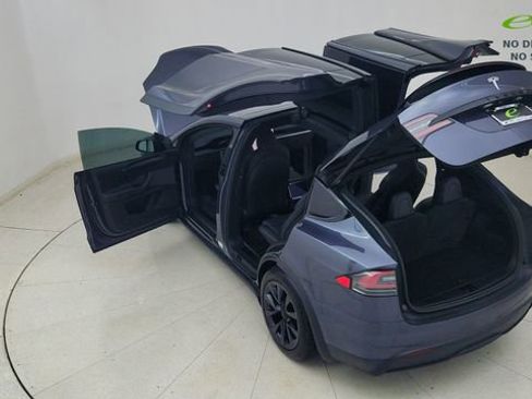 Used 2022 Tesla Model X AWD/4WD image 95