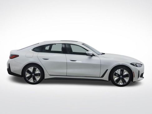 Used 2025 BMW i4 xDrive40i w/ Premium Package AWD/4WD image 6