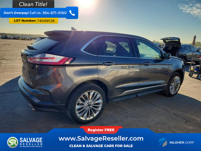 Used 2020 Ford Edge Titanium w/ Equipment Group 301A FWD image 4