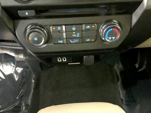 Used 2018 Ford F150 XLT image 15