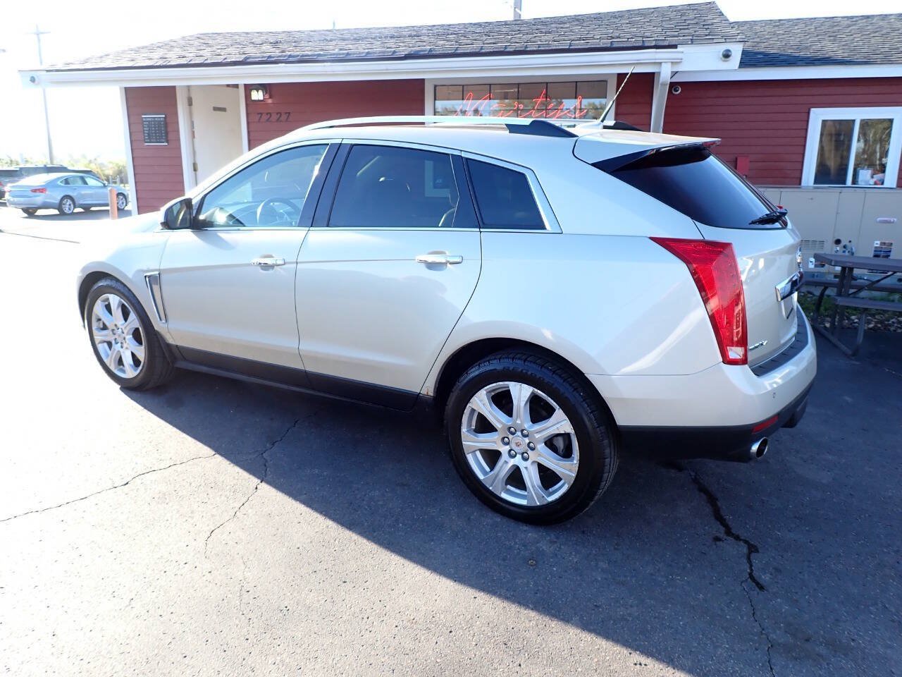Used 2013 Cadillac SRX Performance AWD/4WD image 4