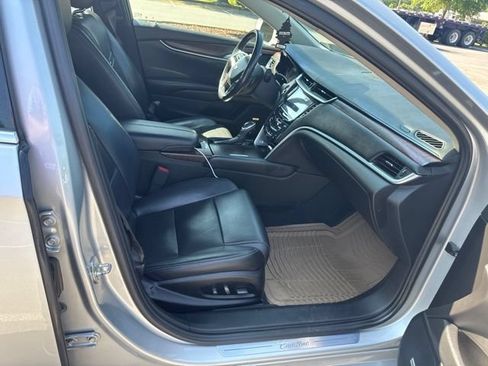 Used 2019 Cadillac XTS Luxury FWD image 38
