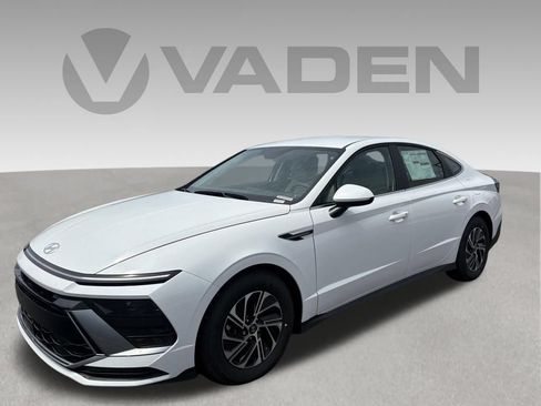 New 2026 Hyundai Sonata Blue FWD image 1