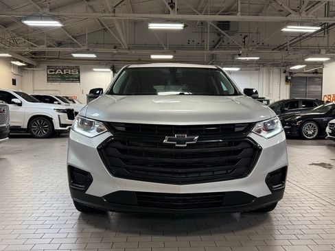 Used 2021 Chevrolet Traverse LS w/ LPO, Blackout Package FWD image 6