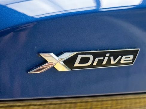 Used 2019 BMW 330i xDrive Sedan AWD/4WD image 24