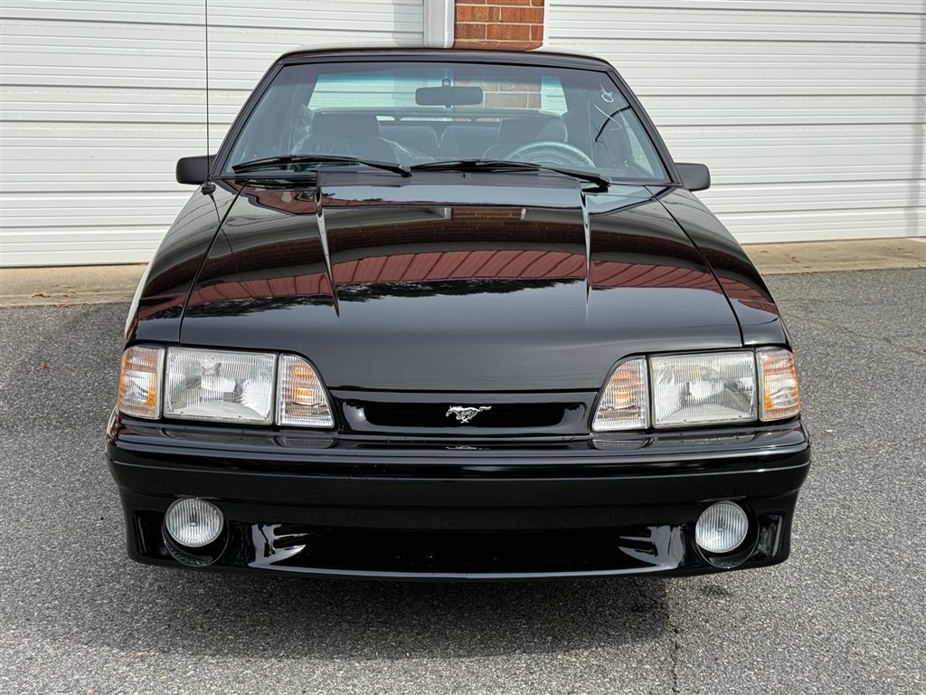 Used 1993 Ford Mustang Cobra RWD image 9