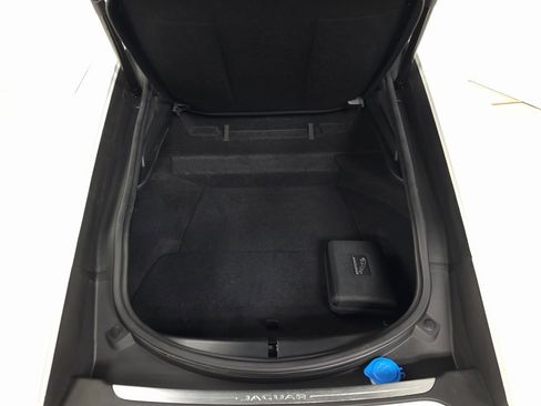 Used 2024 Jaguar F-TYPE R-Dynamic image 10