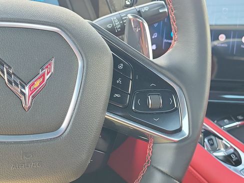 Used 2019 Chevrolet Corvette Stingray Convertible Z51 2LT RWD image 28