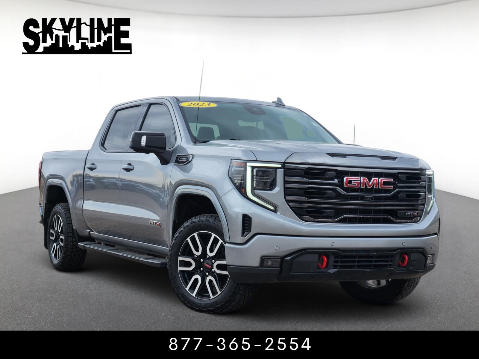 Used 2023 GMC Sierra 1500 AT4 w/ Technology Package AWD/4WD image 1