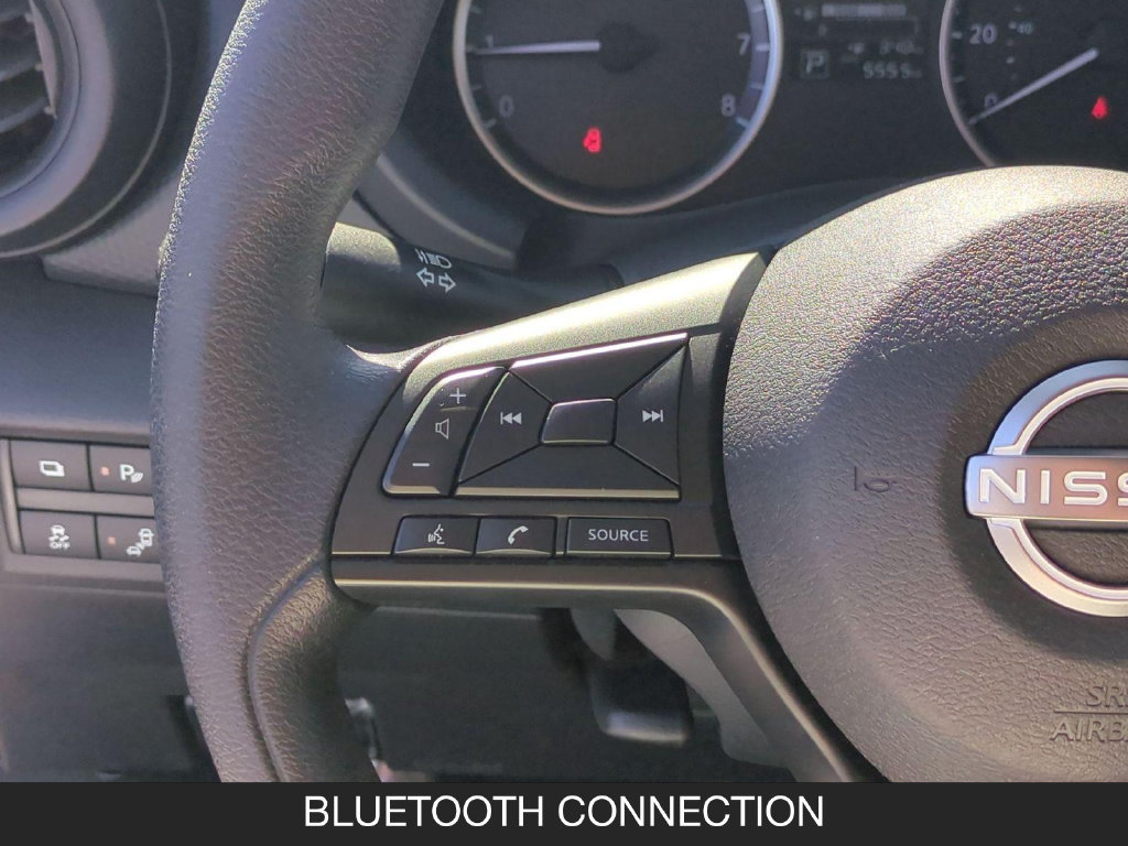Used 2025 Nissan Kicks Play S FWD image 17