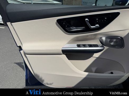 New 2026 Mercedes-Benz GLC 300 4MATIC image 11