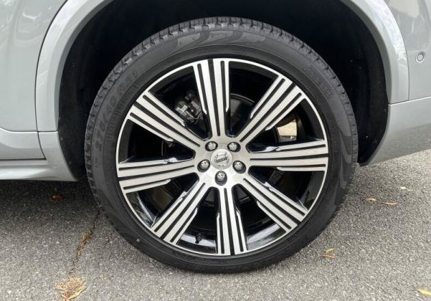 Used 2024 Volvo XC90 T8 Plus AWD/4WD image 16