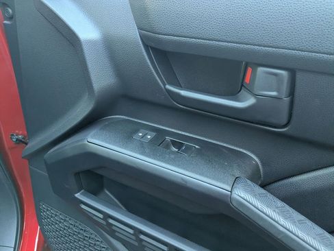 Used 2025 Toyota 4Runner SR5 image 33