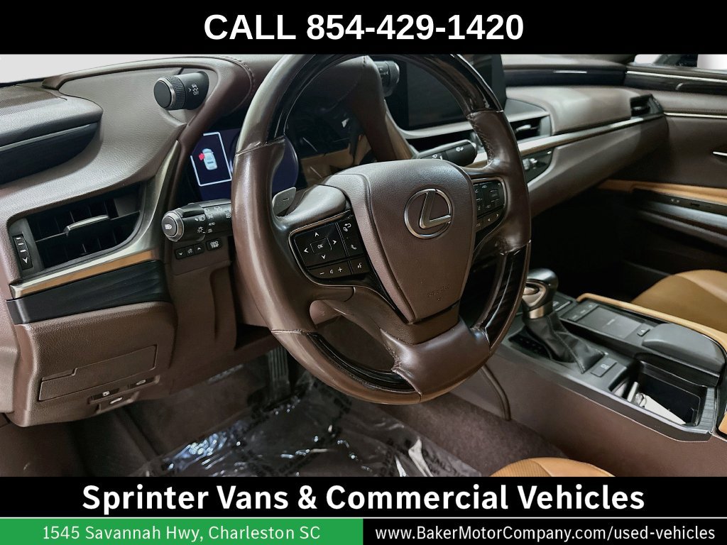 Used 2020 Lexus ES 350 w/ Premium Package FWD image 4