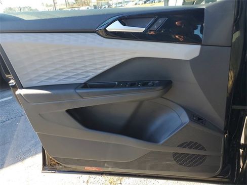 Certified 2023 Volkswagen Taos S image 29