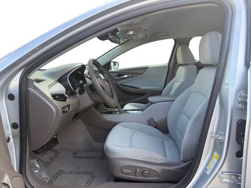 Used 2020 Chevrolet Malibu LS w/ Driver Confidence Package II image 10