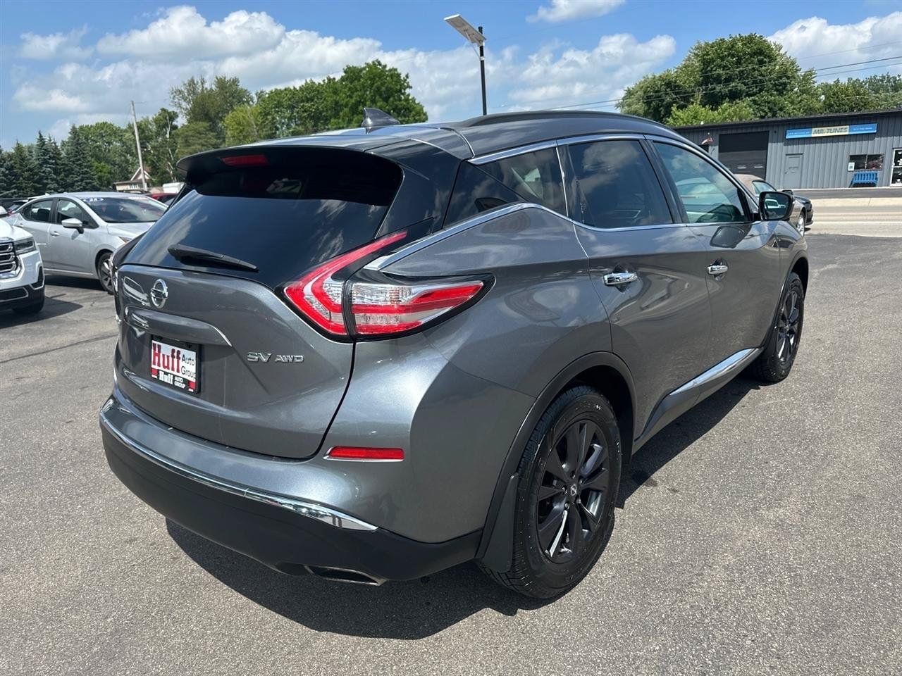 Used 2017 Nissan Murano SV w/ Premium Plus Package AWD/4WD image 3