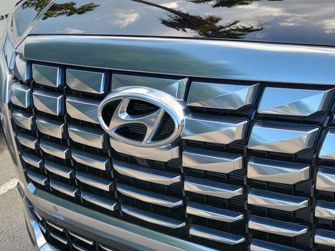 Used 2024 Hyundai Palisade Calligraphy AWD/4WD image 5